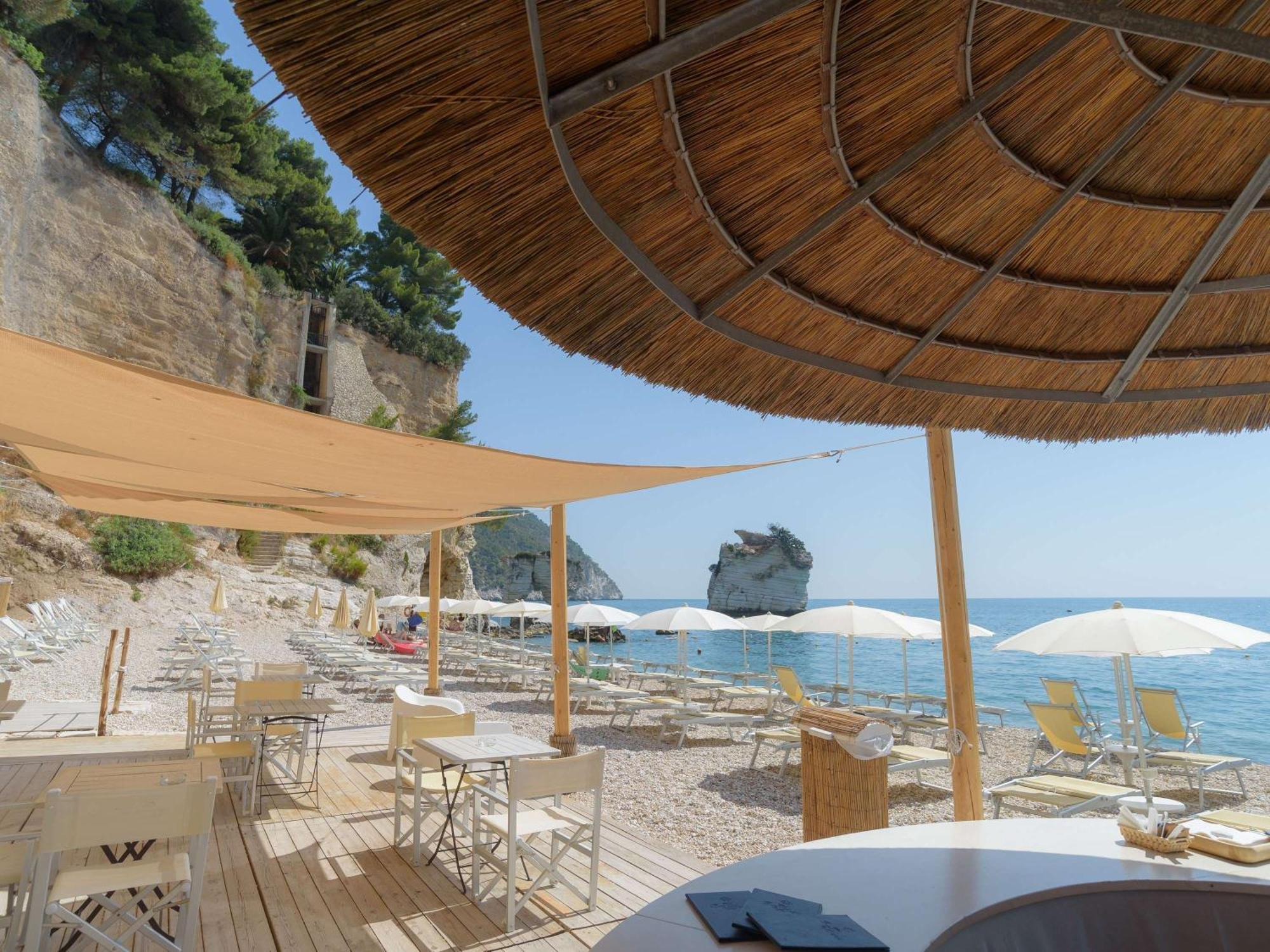 Baia Delle Zagare Hotel 4*
