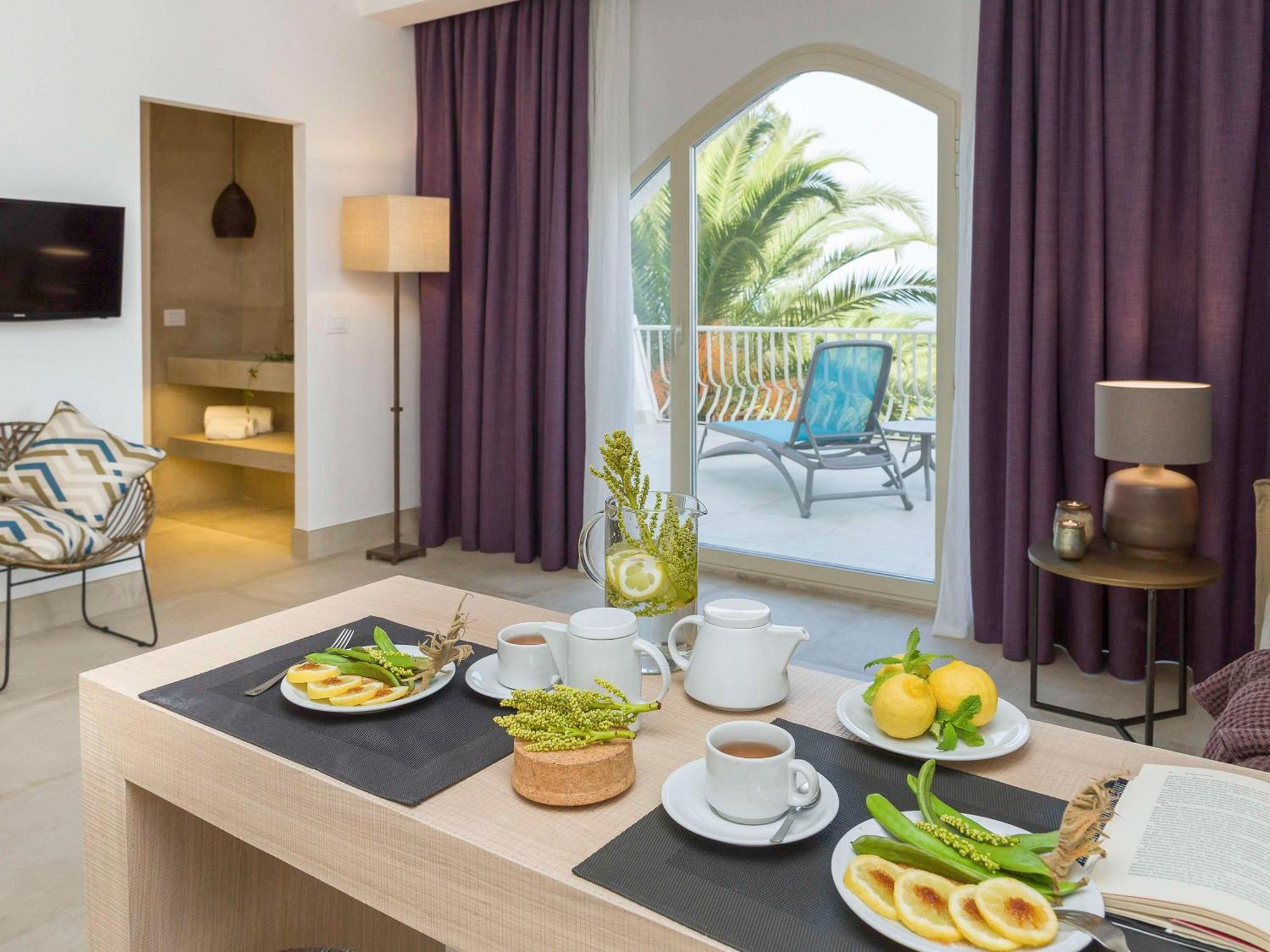 Hotel Baia Delle Zagare 4*